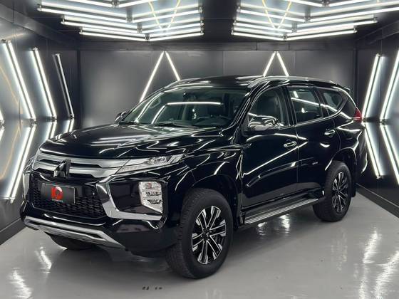 MITSUBISHI PAJERO SPORT 2.4 16V MIVEC TURBO DIESEL HPE-S AWD AUTOMÁTICO